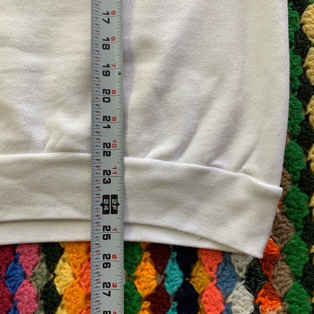 Vintage 90s Orlando Q-12 Embroidered Oversized Crewneck Sweatshirt Disne… - Picture 9 of 14
